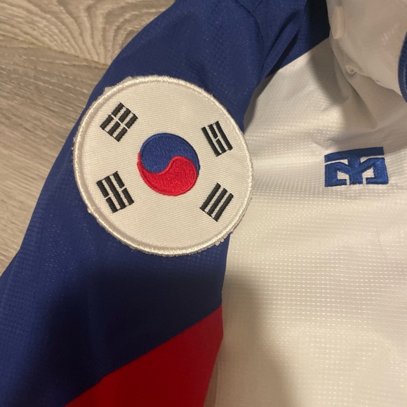 MOOTO windbreaker jacket size small (150) New with Korea flag patch - Picture 4 of 5